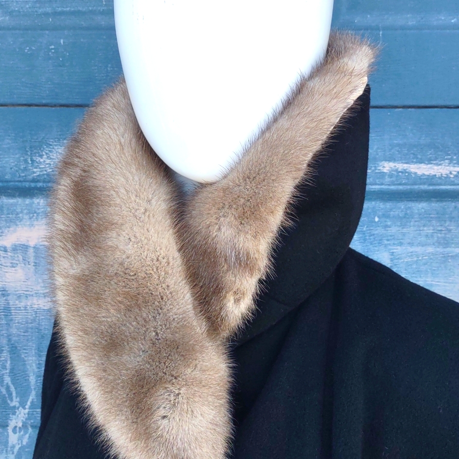 Somerville Vintage Ladies Pure Kismalian Cashmere Luxury Coat W/Fur Collar